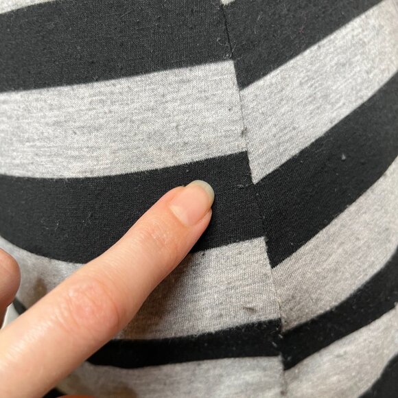 Shrinkle Fur Skull Hoodie Dress Small Black Gray Striped Studded y2k Punk Goth - Picture 9 of 14